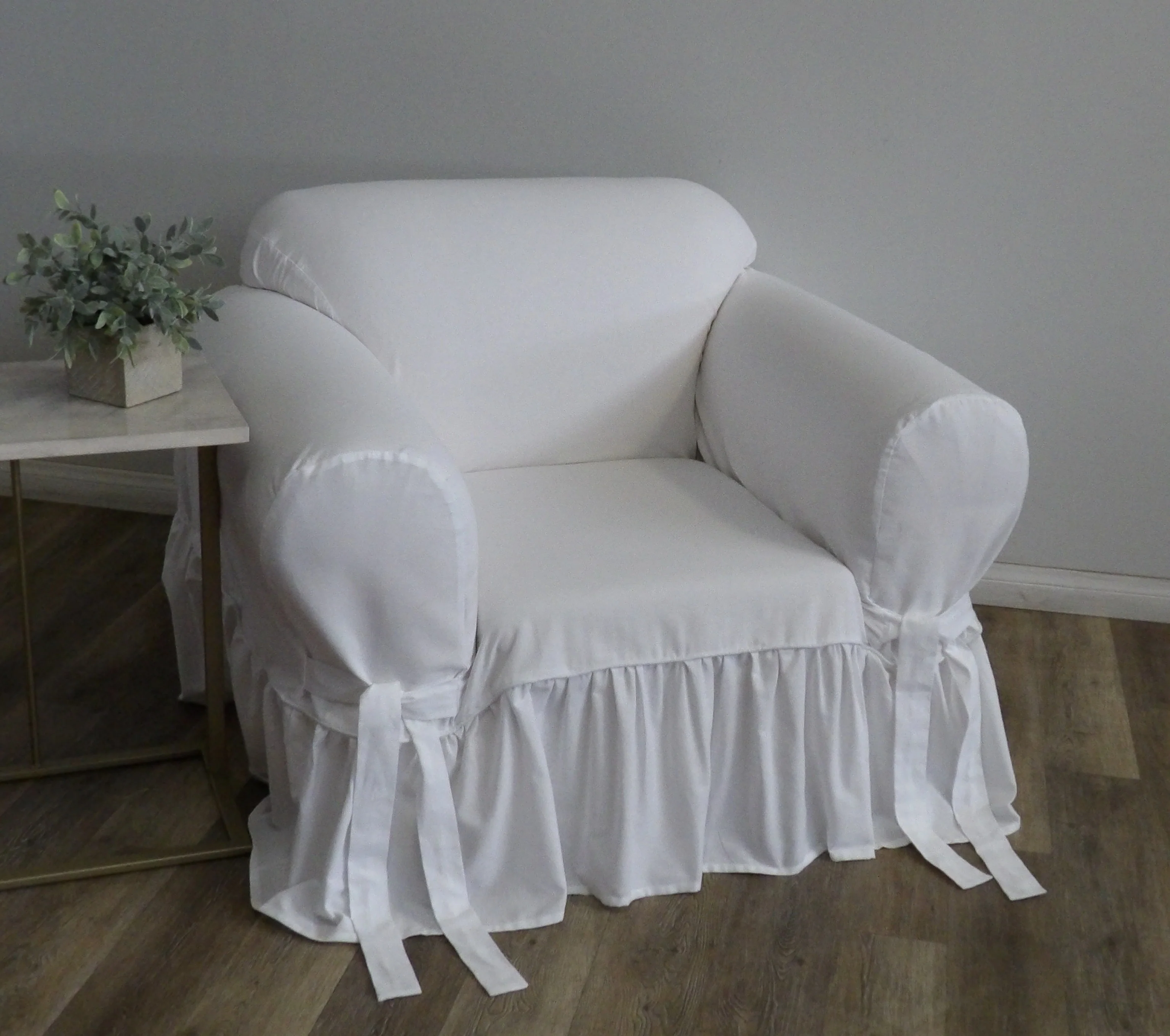 Ruffled One-Piece Slipcover - Image 6